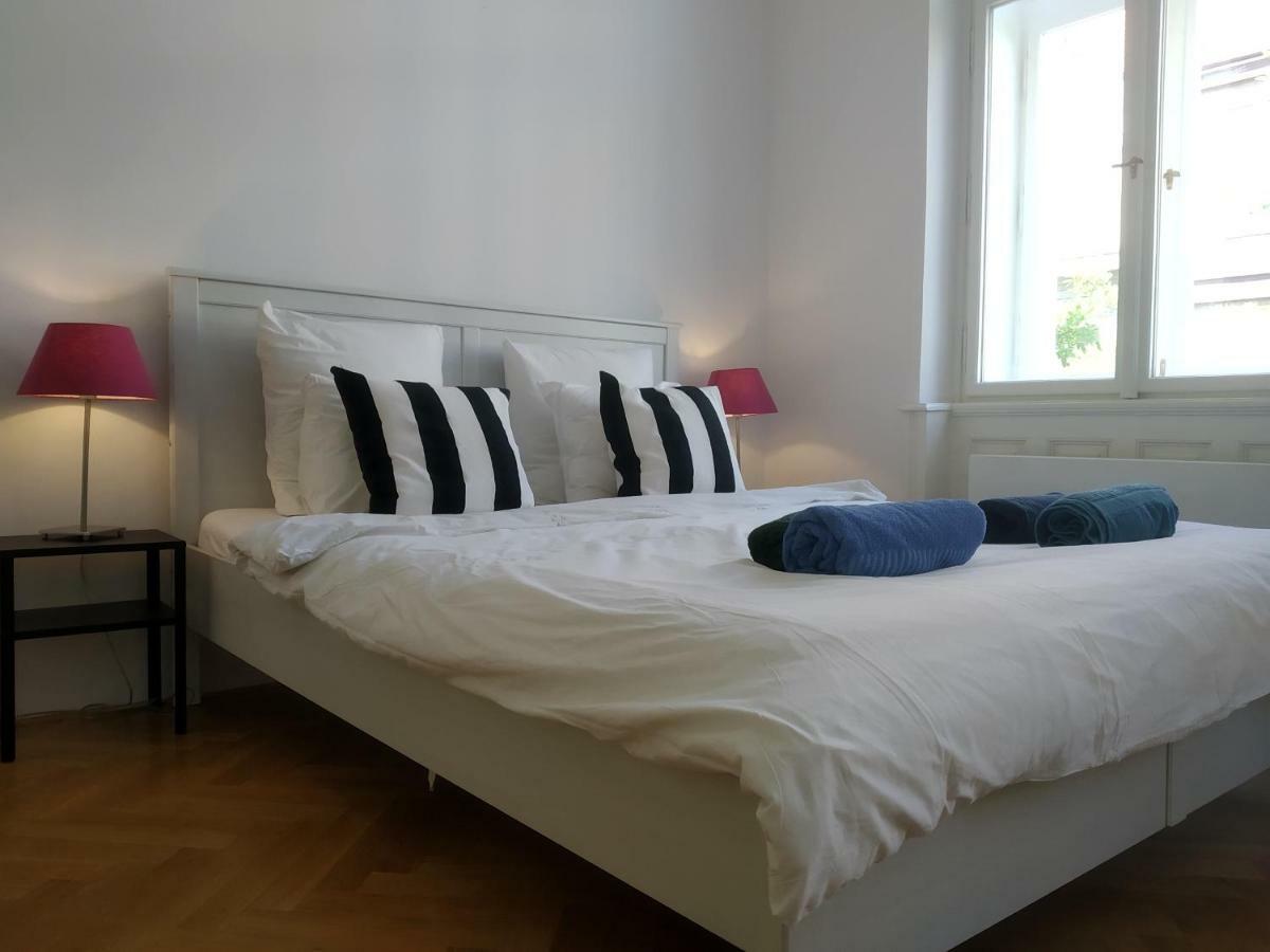 Apartament Saints *